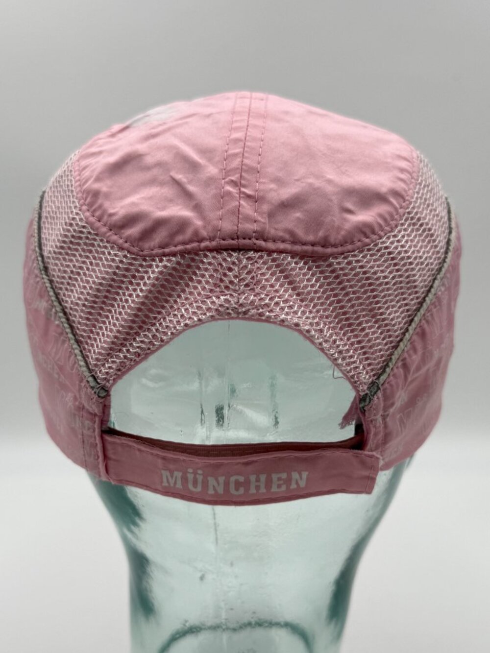Robin Ruth Munchen Germany Hat Pink Strapback Cap One Size Adjustable Souvenir - Picture 3 of 10